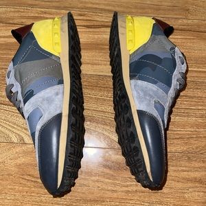 Good Condition Valentinos Men Size 42